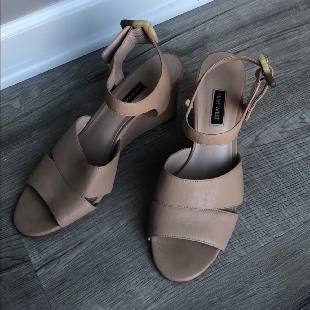 Nine West Nude leather wedge